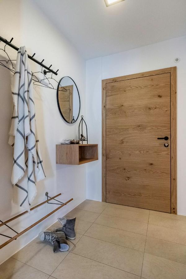 Haus Sonnbichl Lägenhet Weissensee Exteriör bild