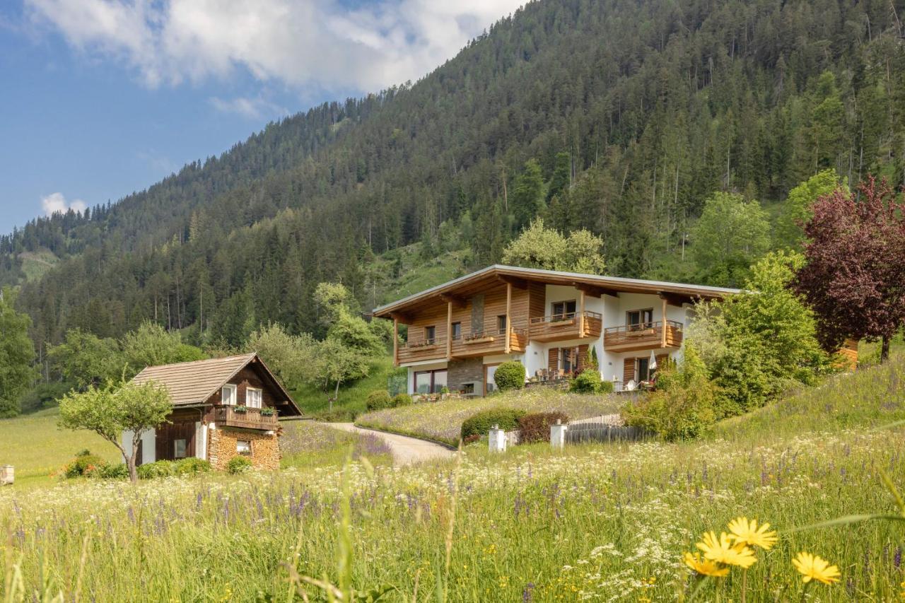 Haus Sonnbichl Lägenhet Weissensee Exteriör bild